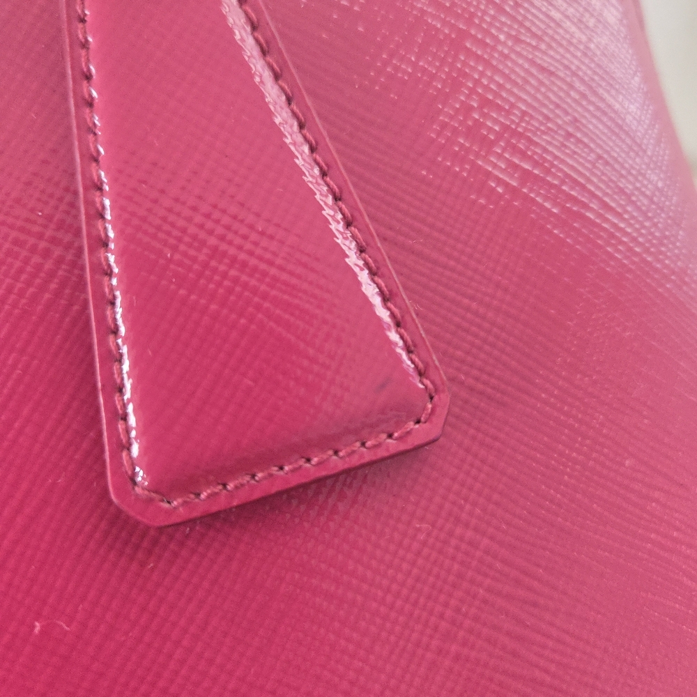PRADA Promenade Small Saffiano Vernice Bag – Peonia Pink - Picture 9 of 17